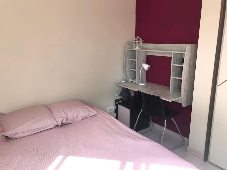T2 Prive Avec Vue Et Acces Piscine Basse-Goulaine