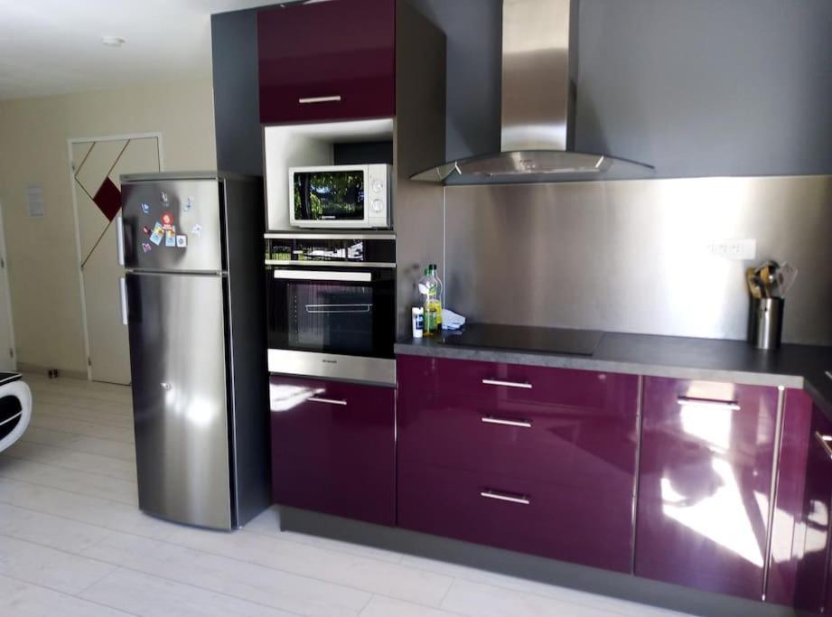 T2 Prive Avec Vue Et Acces Piscine Holiday home *