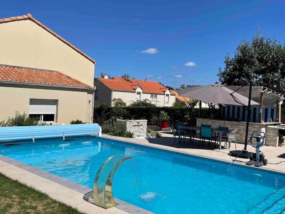 T2 Prive Avec Vue Et Acces Piscine
